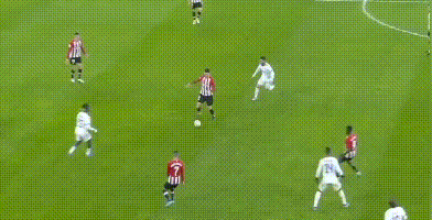 利物浦欧冠客战国米19人名单：萨拉赫无缘 基耶萨因病缺席